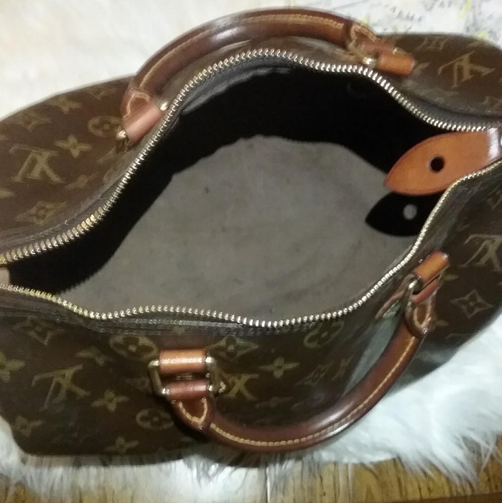 SOLD - Picture 3 of 6